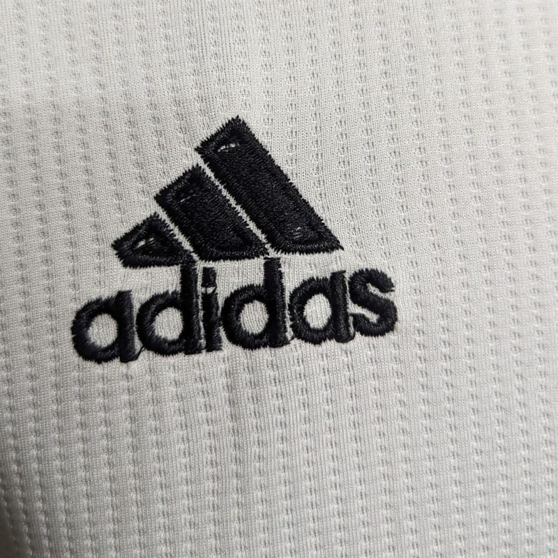 Real Madrid Training Kit White 2022 23 05