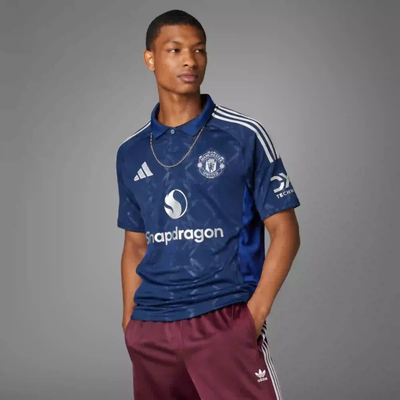 Manchester United 24 25 Away Fan Version Jersey 8