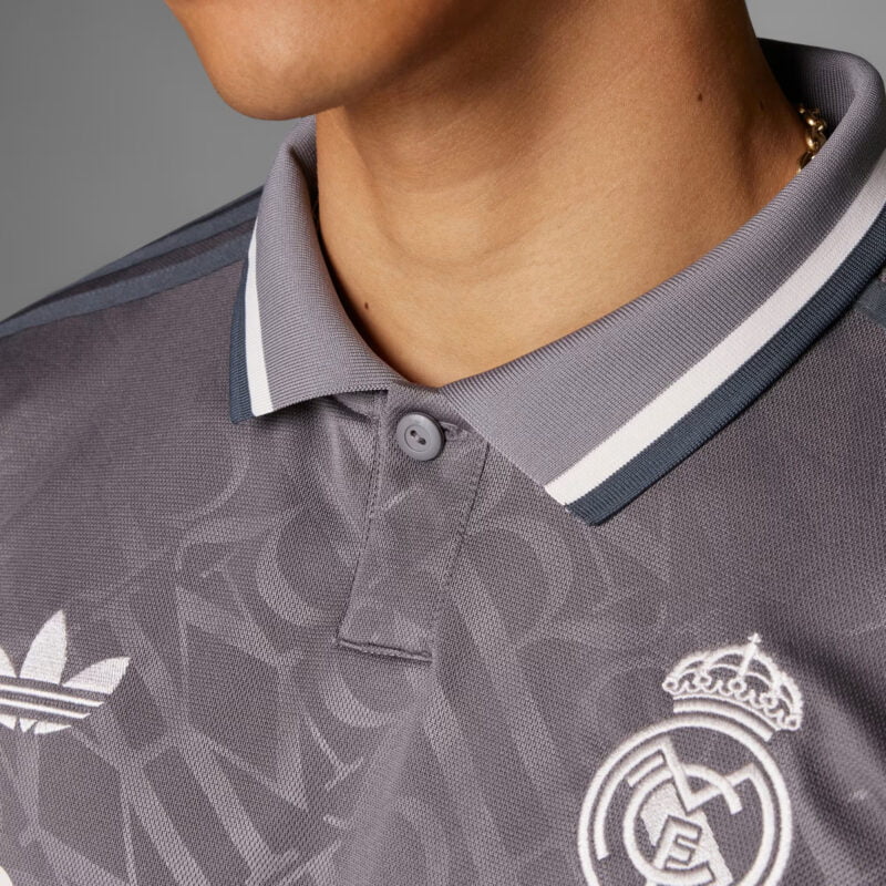 Real Madrid 24 25 3rd Kit Fan Version Jersey 6