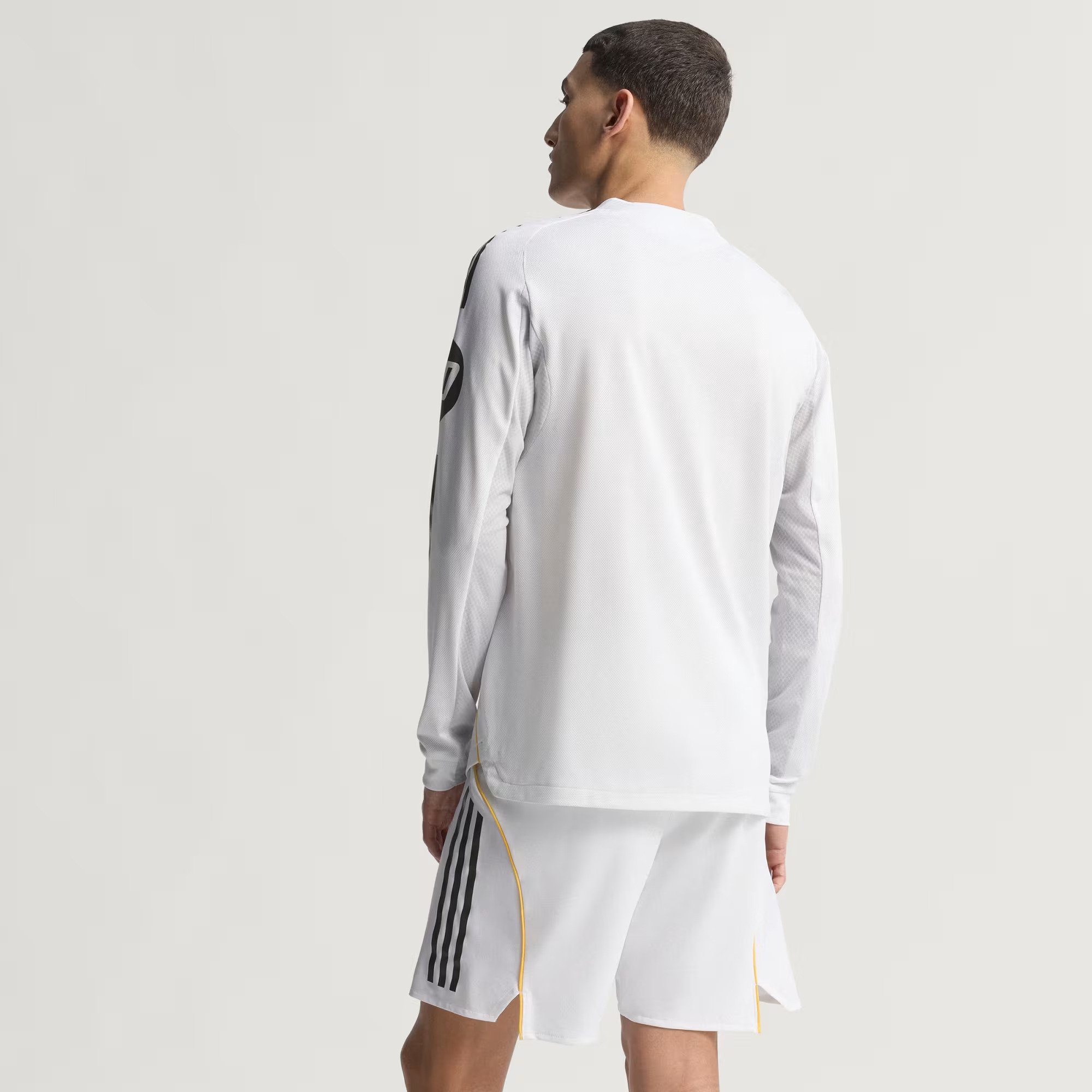 Real Madrid 25 26 Long Sleeve Home Authentic Jersey White JN8866 HM3 hover